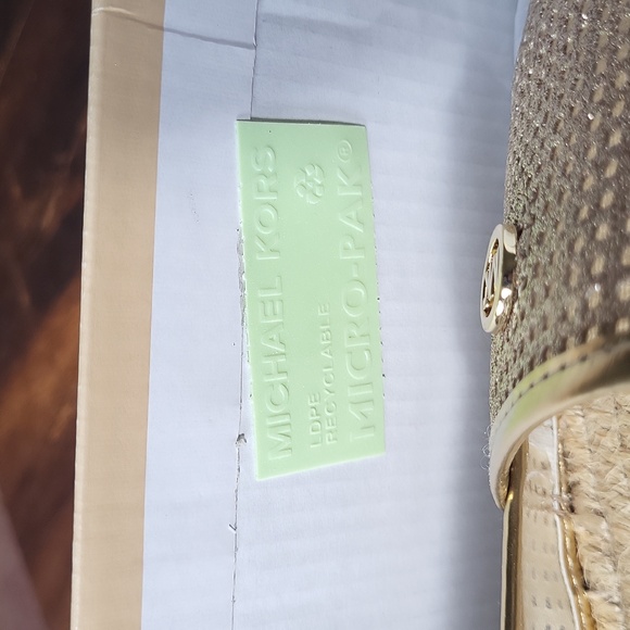 Michael Kors Kendrick Slip On - Picture 7 of 9